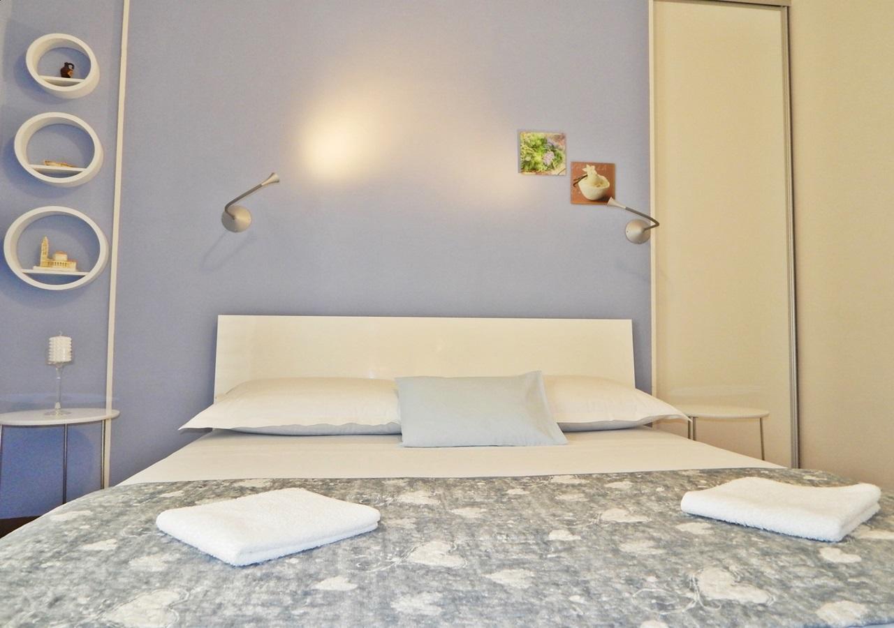 Guest House Varos Split Exterior photo